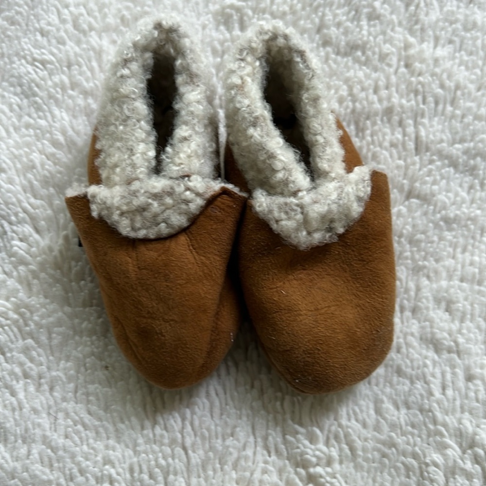 Nui kina infant booties